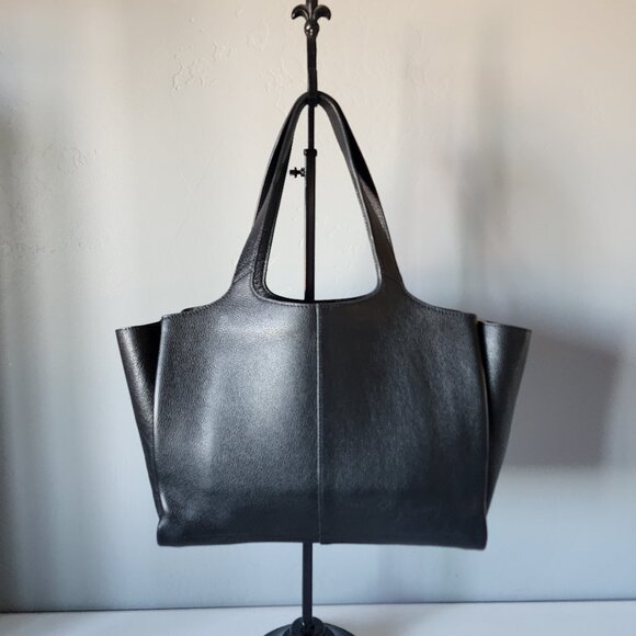 Banana Republic Portfolio Tote "EUC" - Picture 4 of 16